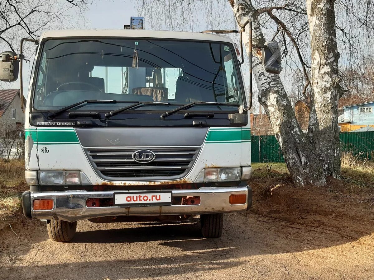 Купить ниссан дизель в москве. Nissan Diesel Condor, 1987. Ниссан дизель Кондор бортовой. Ниссан дизель 80г. Nissan Diesel UD 1983.