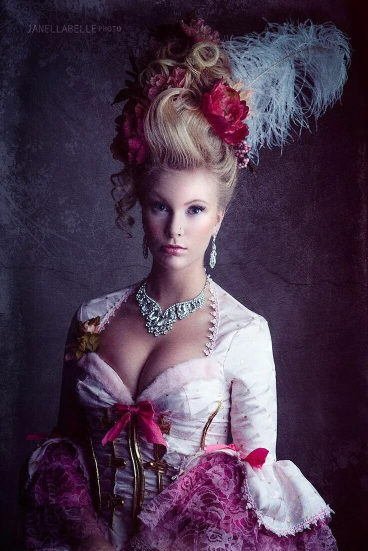 Красивая графиня