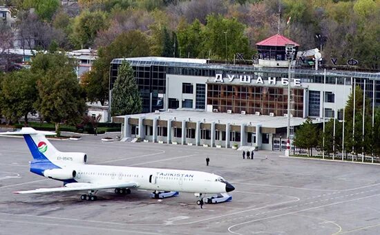В Таджикистане начали отправлять на самоизоляцию всех въезжающих из-за границы г