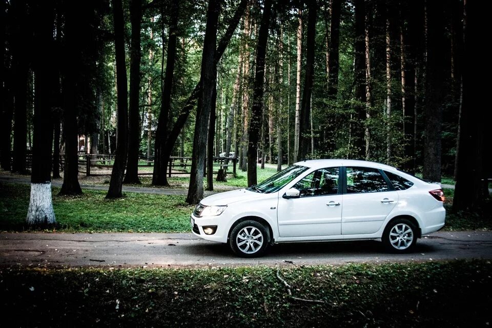 Lada Гранта лифтбек 1.6 бензиновый 2017 на DRIVE2