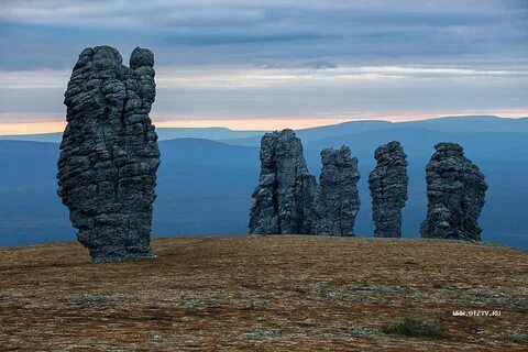 Пупы камни