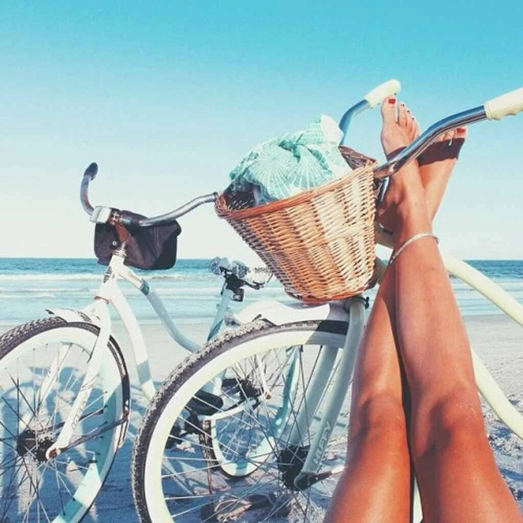 Суббота время отдыхать. Летом на море. Лето путешествие. Велосипед море. Лето отпуск.