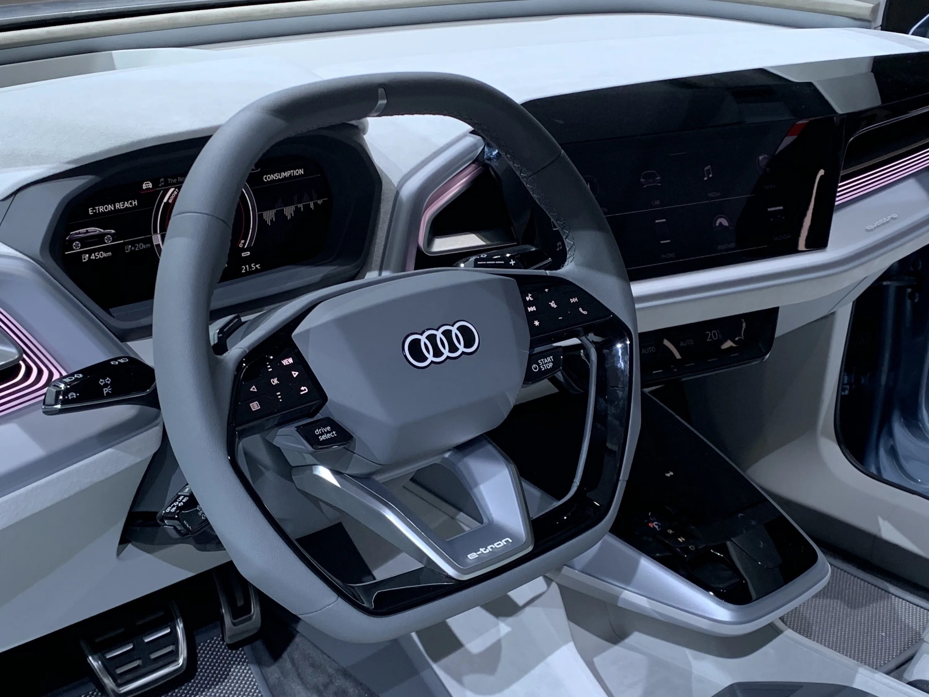 Новый 2023 6. Audi q4 e-tron. Audi q4 2022. "Audi" "q4 e-tron" "2023" an. Audi e tron gt q4.