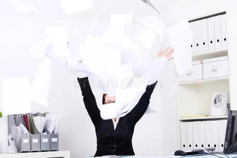 Кинуть работника