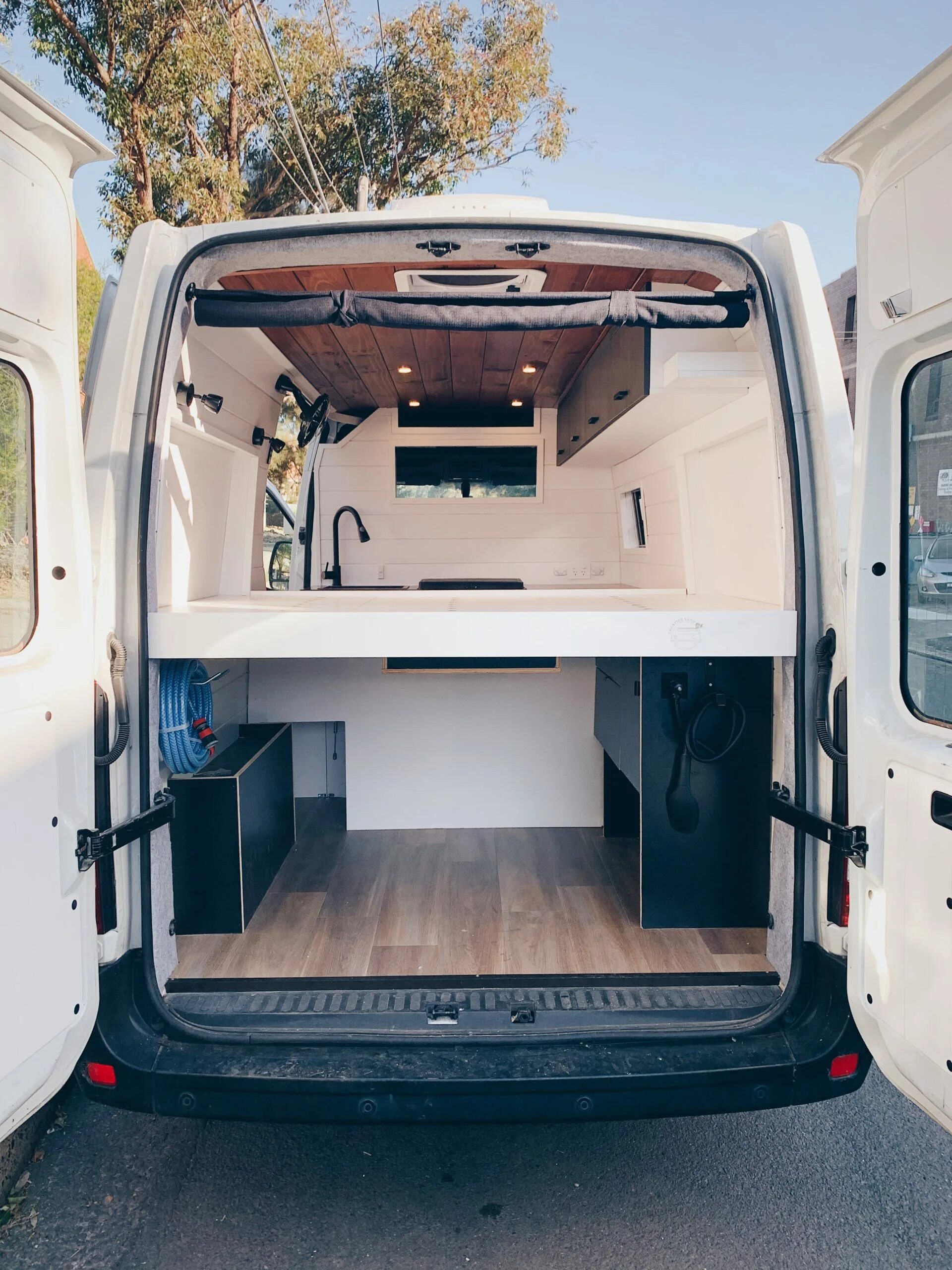 Van build. Билдер фургон. builder&#039;s van. loading pro van. kz van pro.