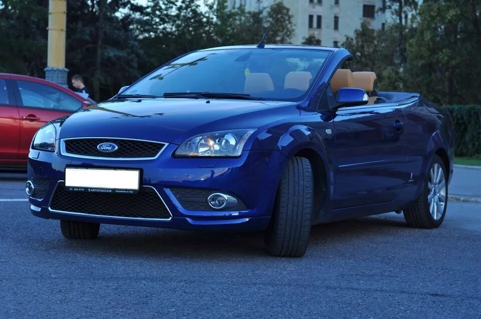 Купить форд в липецке. Ford Focus 2 Coupe. Ford Focus 2 купе. Форд фокус 2 купе 2006. Форд фокус купе 2006.