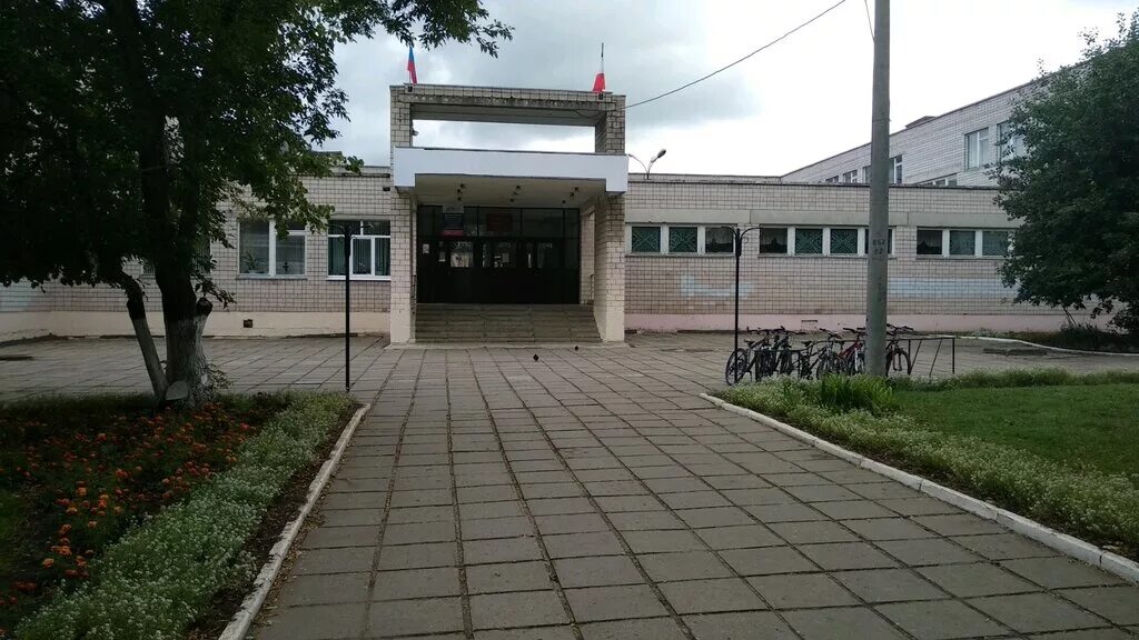 Школа 74 киров. Тольятти ворошилова 74 школа. Школа номер 74 ижевск корпус 2. Школа 74 екатеринбург. Школа 74 2 корпус ижевск ильфата закирова.