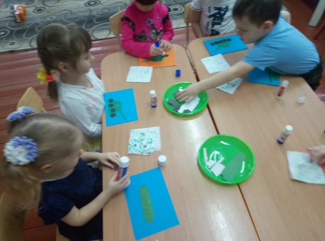 открытое занятие к 23 февраля. аппликация к 23 февраля. открытое занятие к 23 февраля. аппликация к 23 февраля для детей. защитники отечества в садик.