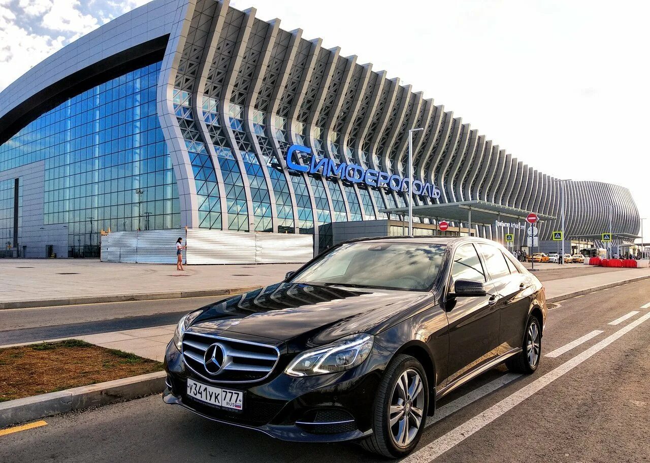 Японские автомобили. Завод автоваз тольятти. Много машин. Много автомобилей. Кладбище новых автомобилей.