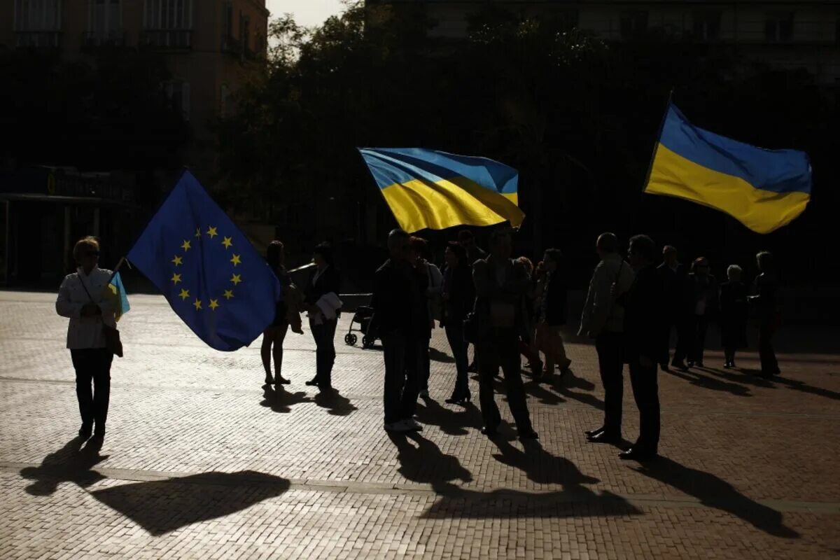 Дай украины. Дай украины. Флаг национализма украины. Дай украины. Население украины.