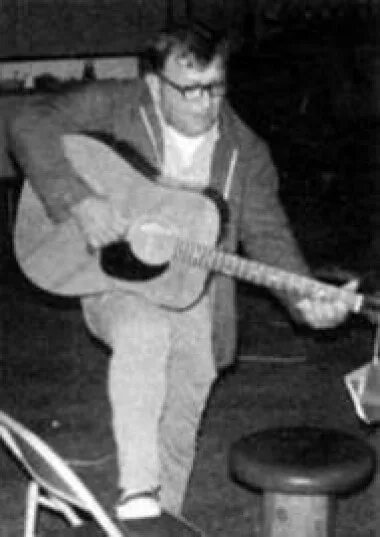 Johnny rebel for segregationists only. Johnny cash rebel. Clifford joseph trahan. Джонни ребел американский музыкант. Five feet high and rising johnny cash.