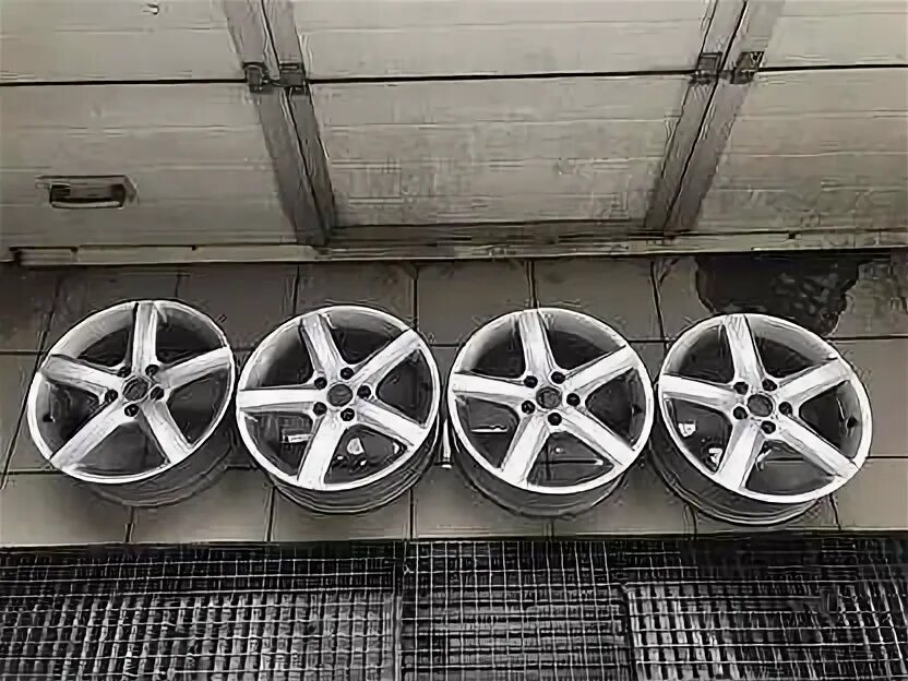 Оригинальные r17 amg. 1 et38 блэк джек. Диски р17 амг мерседес. Диски киа спортейдж оригинал. Диски ronal turbo r15.