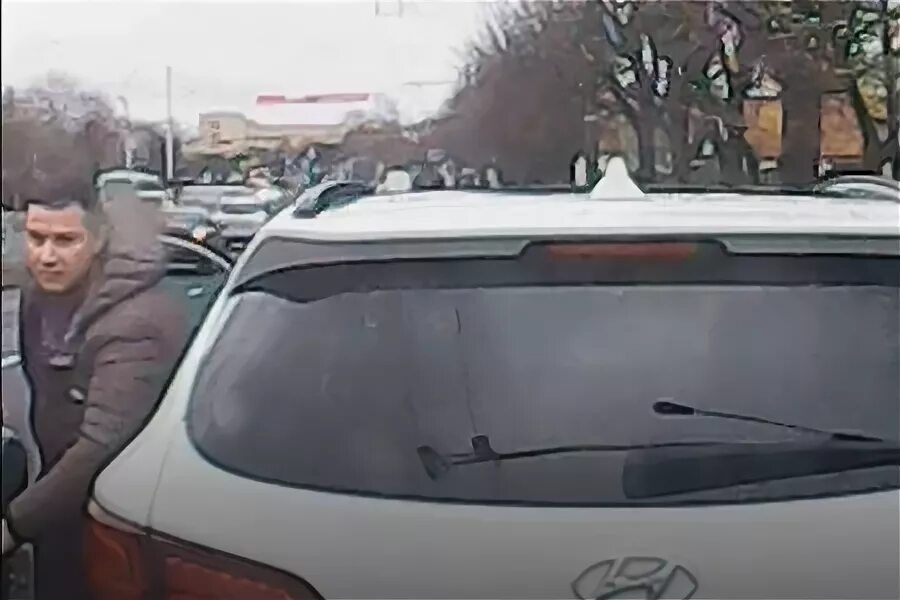 в белгороде азербайджанец избивал. в белгороде азербайджанец избивал. в белгороде азербайджанец избивал. задержанные азербайджанцы в москве. русские избили кавказцев.