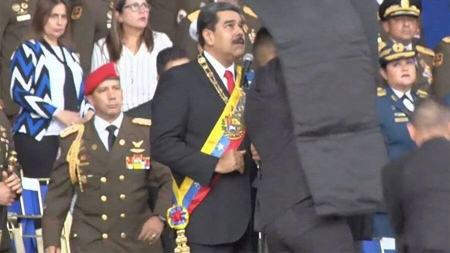 Покушение на Николаса Мадуро. Покушение на президента Венесуэлы. Покушение на президента Венесуэлы 2018. Момент покушения
