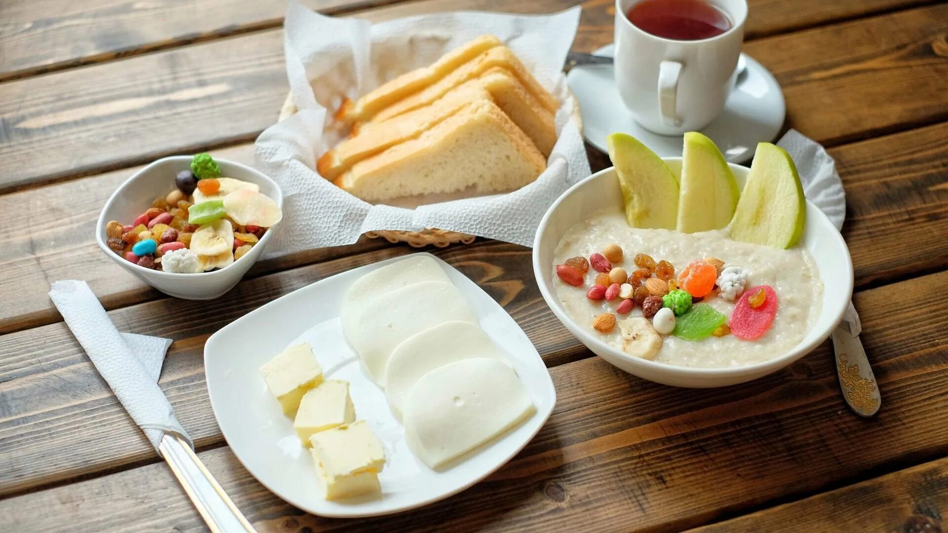 Continental breakfast explained