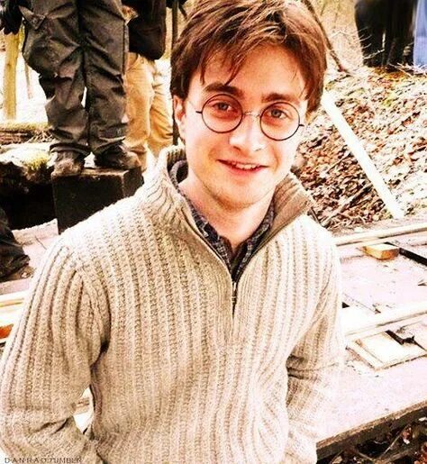 Daniel radcliffe harry potter. Мексика поттер. Большие гари. Большие гари. Большие гари.