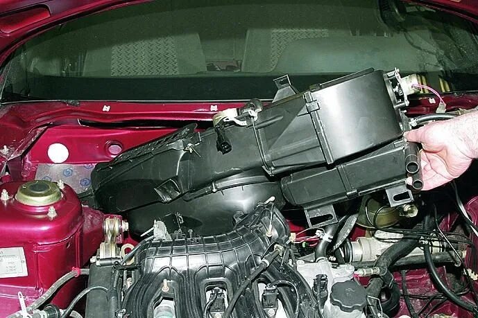 Как снять моторчик печки 2112 Замена радиатора печки на Ваз 2112 Lada 21124, 1,6 л, 2006 года своими руками