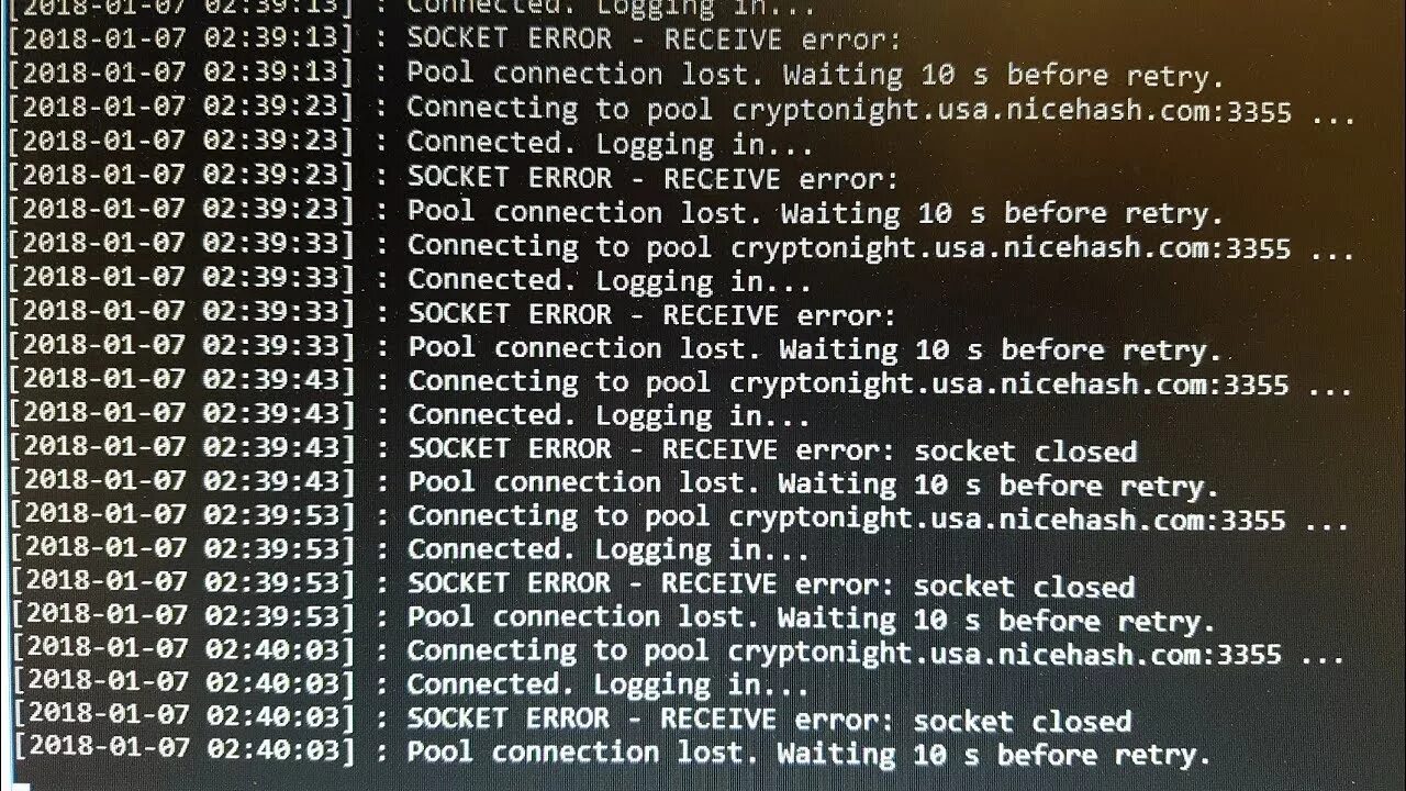 Error connection to server on socket