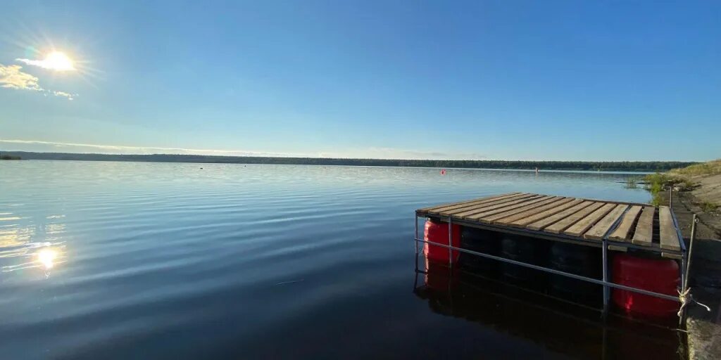 Река ишим сергеевское водохранилище. Воронежское водохранилище фото. Обмелевшее волгоградское водохранилище. Казахстан плотина сергеевская. Воронежское водохранилище фото.