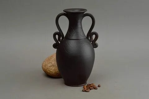 Ваза с ручками