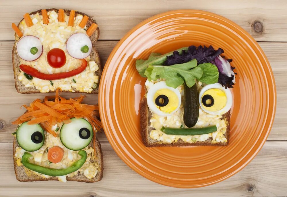 гриль сковорода на углях. лёгкие бутерброды. картофель на сковородке. бутерброды для детей красивые необычные. блюда на сковороде гриль.