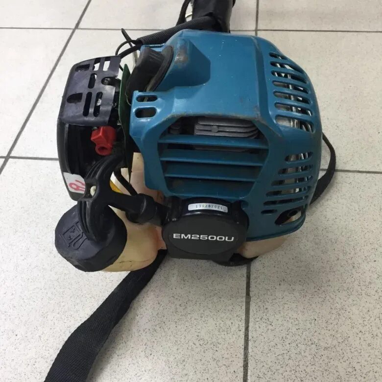 Makita em2500u