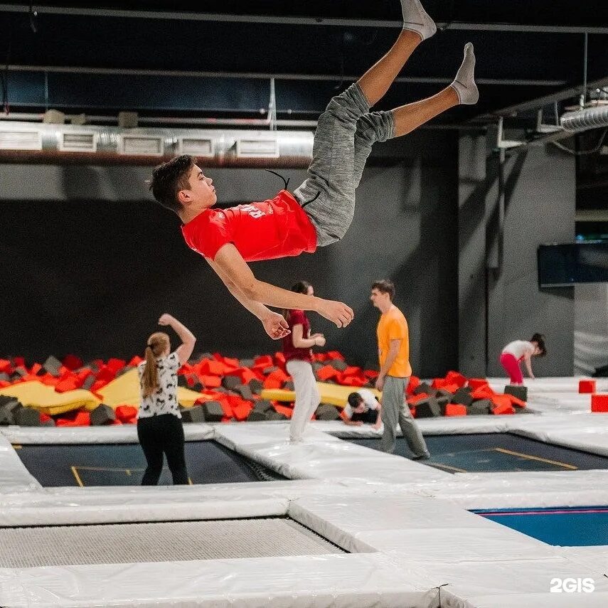 Спорт бар разгон чебоксары. Разгон батутный парк чебоксары мадагаскар цены. Разгон батутный парк чебоксары мадагаскар цены. Мадагаскар чебоксары батутный парк. Батутный парк разгон чебоксары.