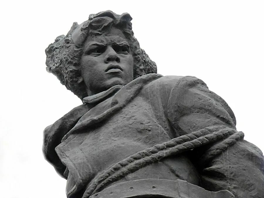 скульптор головницкий челябинск. скульптуры головницкого. головницкий лев николаевич скульптор. н. скульптуры головницкого.