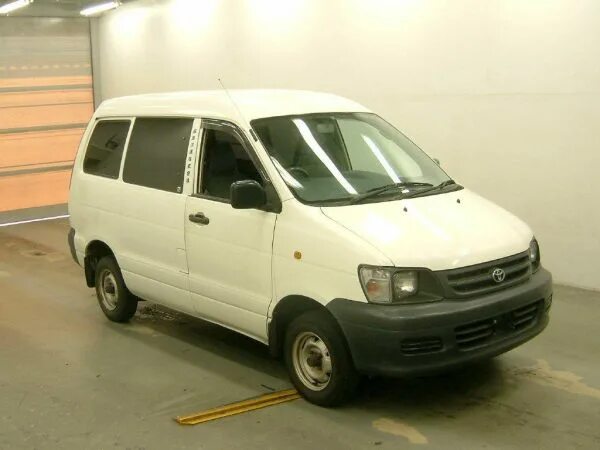 Ван айс 2. Тойота Региус Эйс. Toyota Lite Ace van cr27v. Regius Ace lh186. Toyota Lite Ace van cr27v тюнинг.