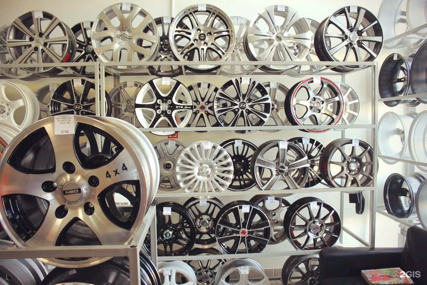 Yamato nomura 7x17. 5x19/5x112 et45 d66. 3. диски рельсы r16 веста. Ijitsu slk0232 r17.