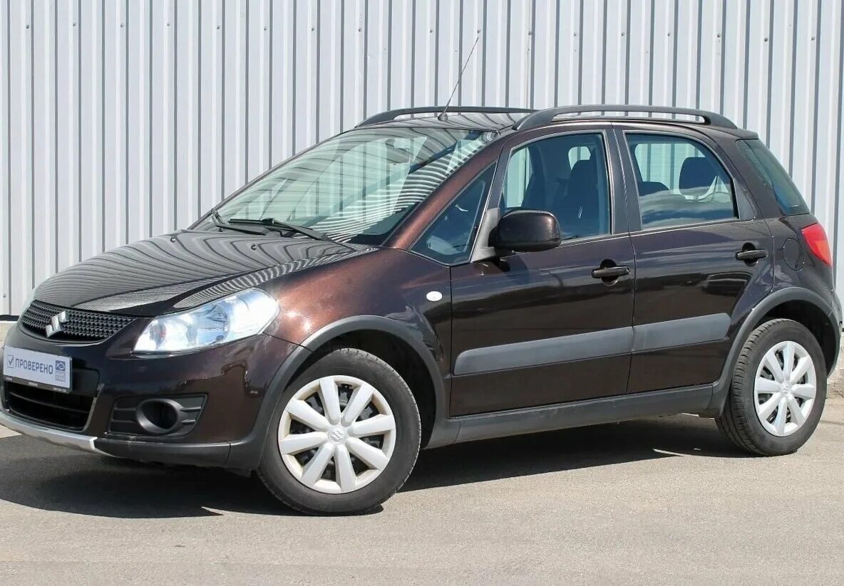 Сузуки сх4 поколения. СХ 4 Сузуки сх4. Suzuki sx4 коричневый. Suzuki sx4 2013 i (Classic) Рестайлинг. Сузуки сх4 черный.