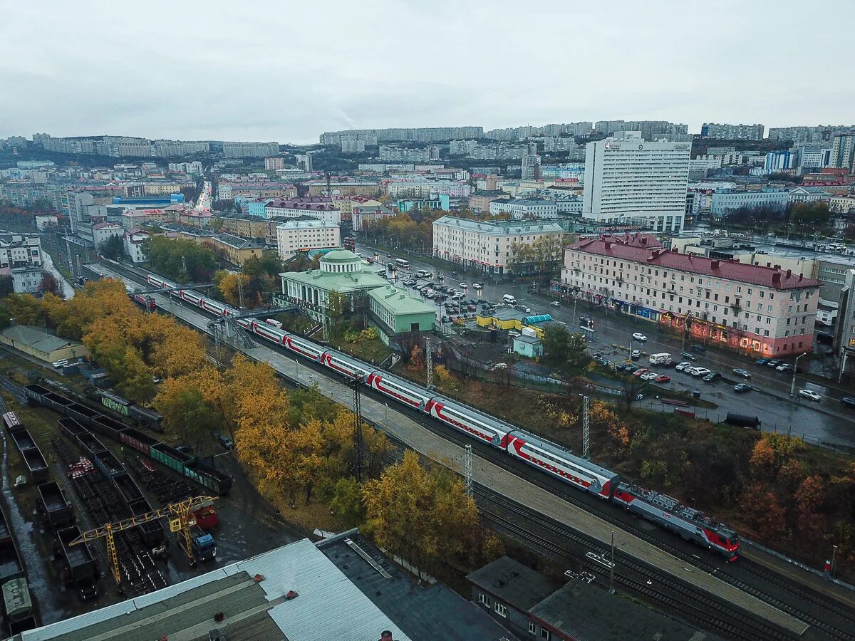 Ржд мурманск телефон. Железнодорожный вокзал Мурманск. Мурманский ЖД вокзал. Вокзал Мурманск проект. Мурманск мост вокзал.