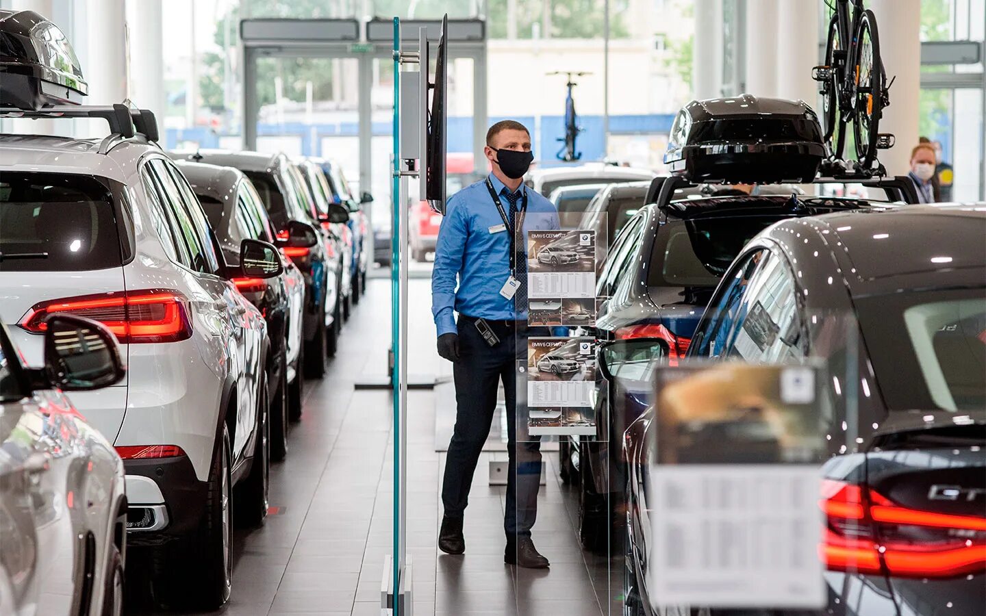 Рынок легковых автомобилей. Российский авторынок 2021. Рынок новых автомобилей. Рынок машин в России.