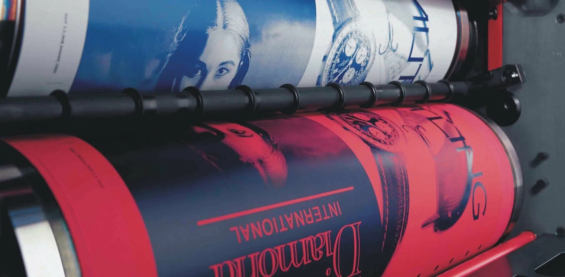 Современный печатный станок. Планшетный уф-принтер phaeton galaxy ricoh gen6. Офсетная печатная машина. Полиграфическое производство. Офсетная печать станок.