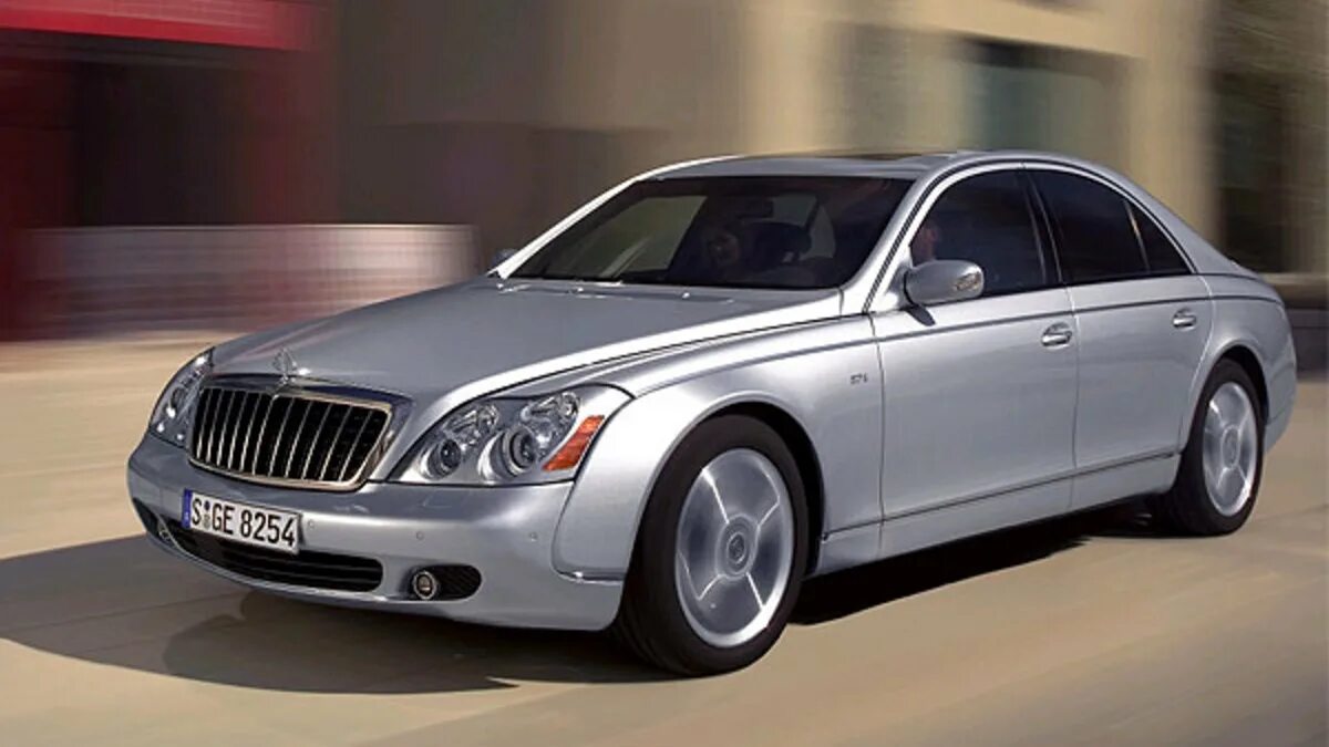 Что такое майбах. Mercedes Maybach 2008. Mercedes Benz Maybach 57s. Майбах мануфактура. Майбах 2012.