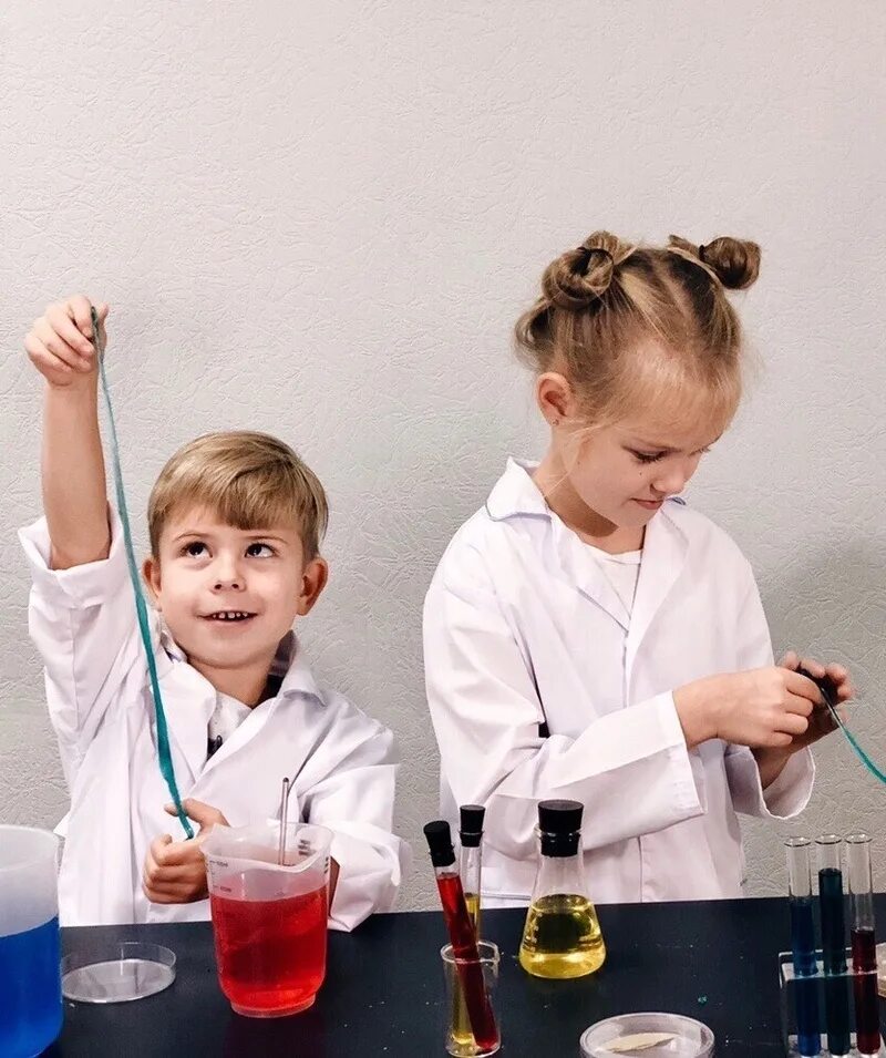 Школа опытов и экспериментов. Химические опыты для детей. Научные опыты для детей. Химические эксперименты для детей. Эксперимент для дете.