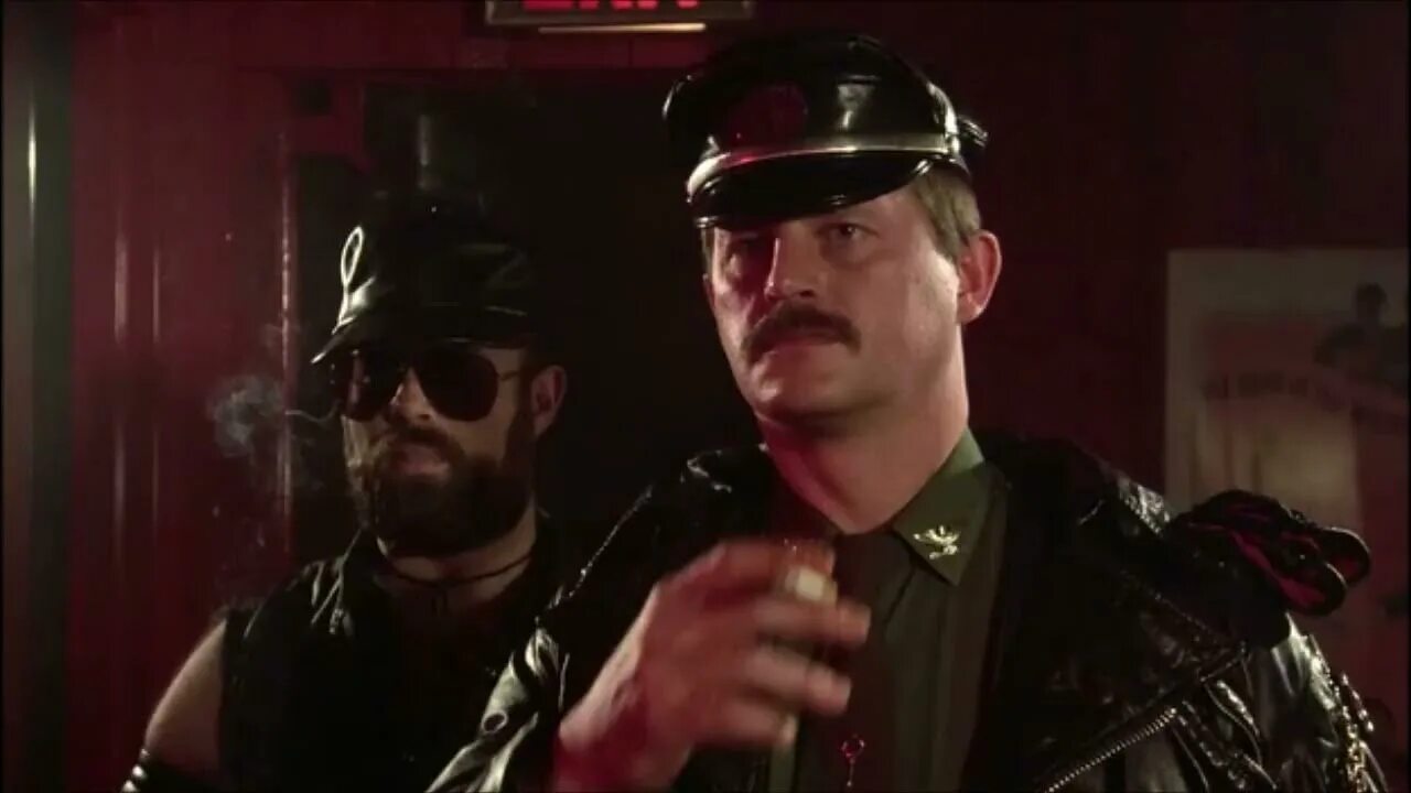 Полицейская Академия (1984, фильм) - "Любимая комедия детства о стражах правопор