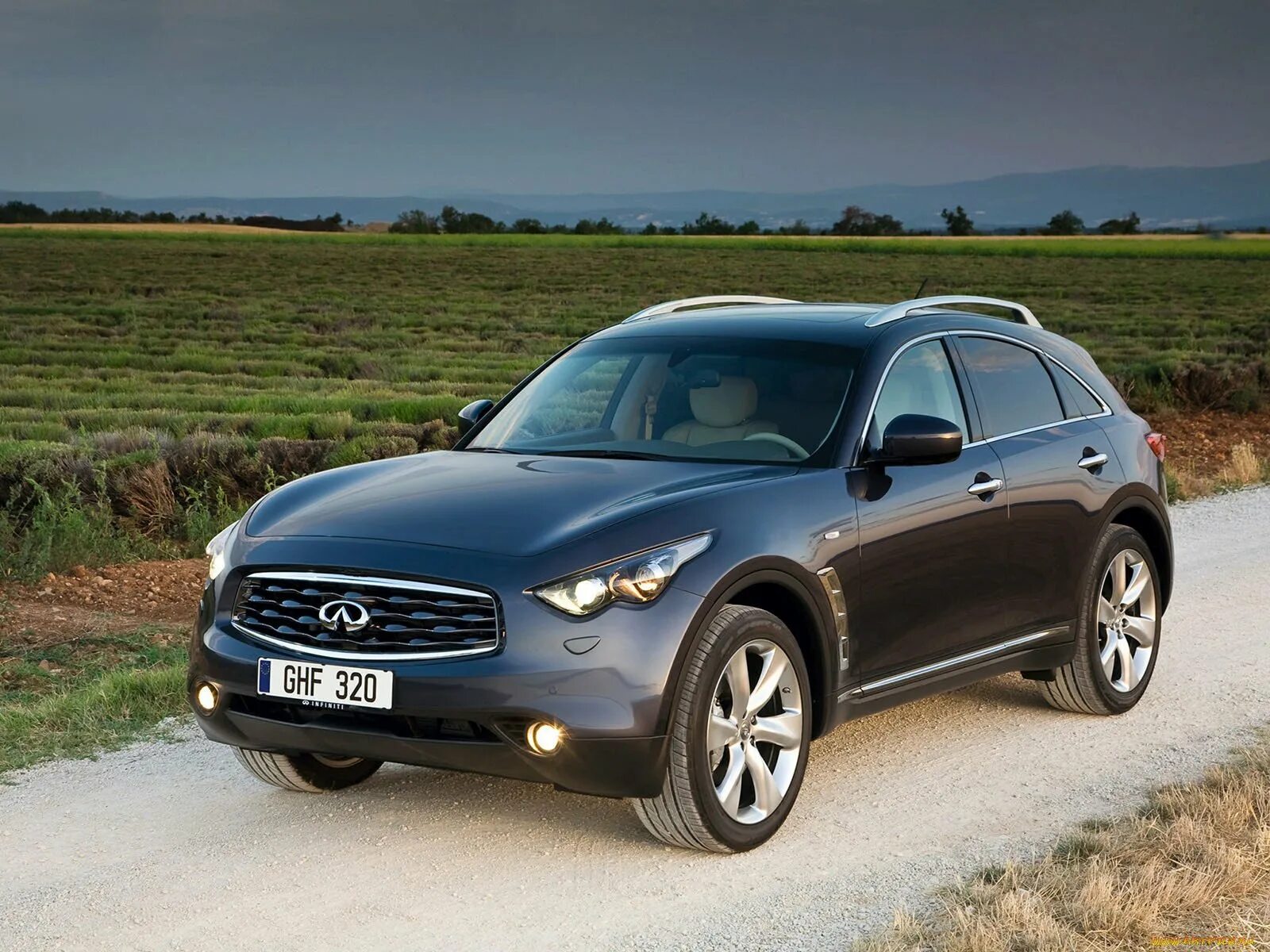 Инфинити машина страна. Infiniti fx30d. Infiniti fx37 2009. Infiniti fx37 s. Инфинити ФХ 30d.