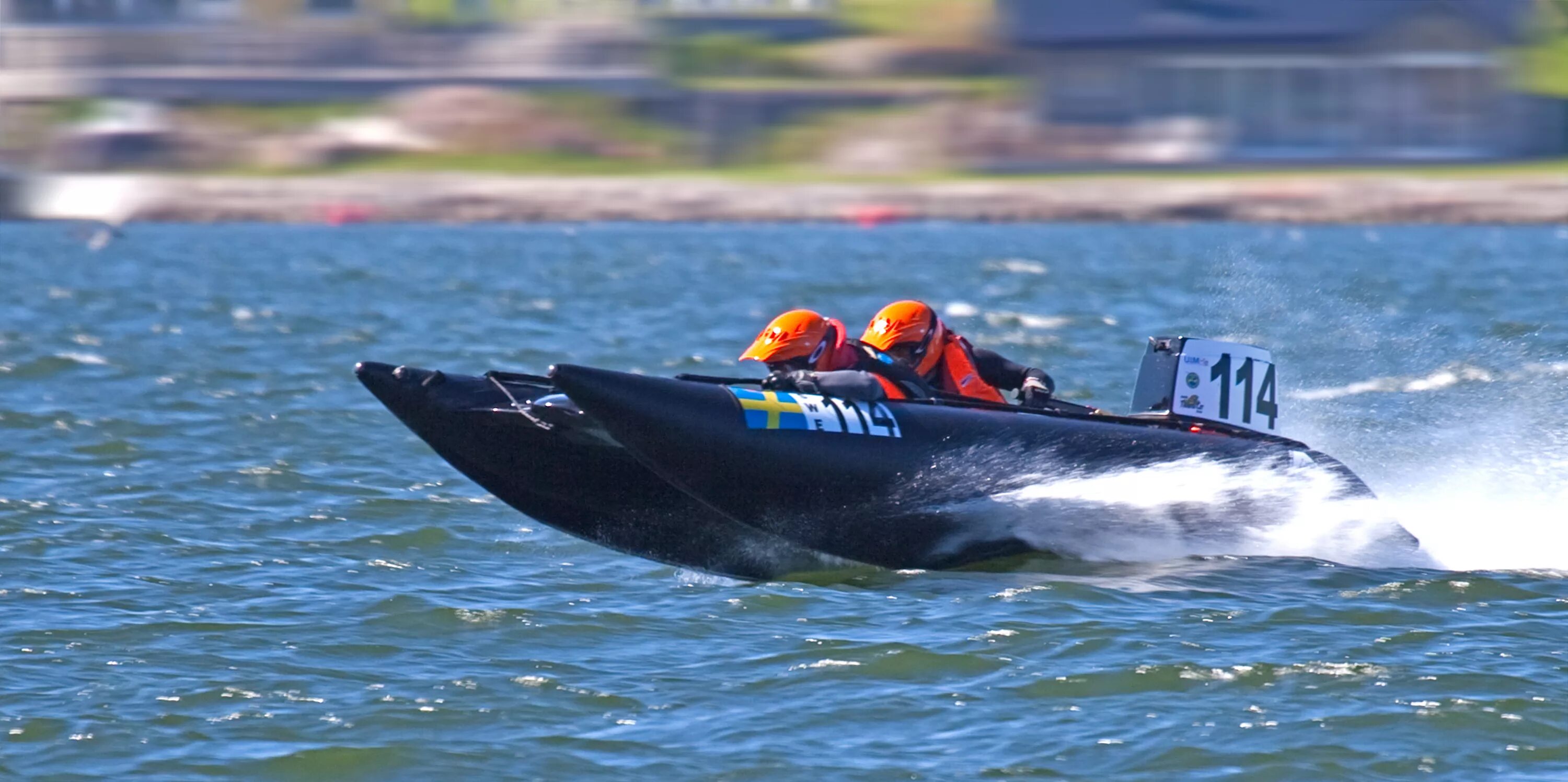 Лодка powerboat. Основные задачи водно- моторного спорта. Журнал про водномоторную технику. Катер гоночный название. Формула 2 лодка.
