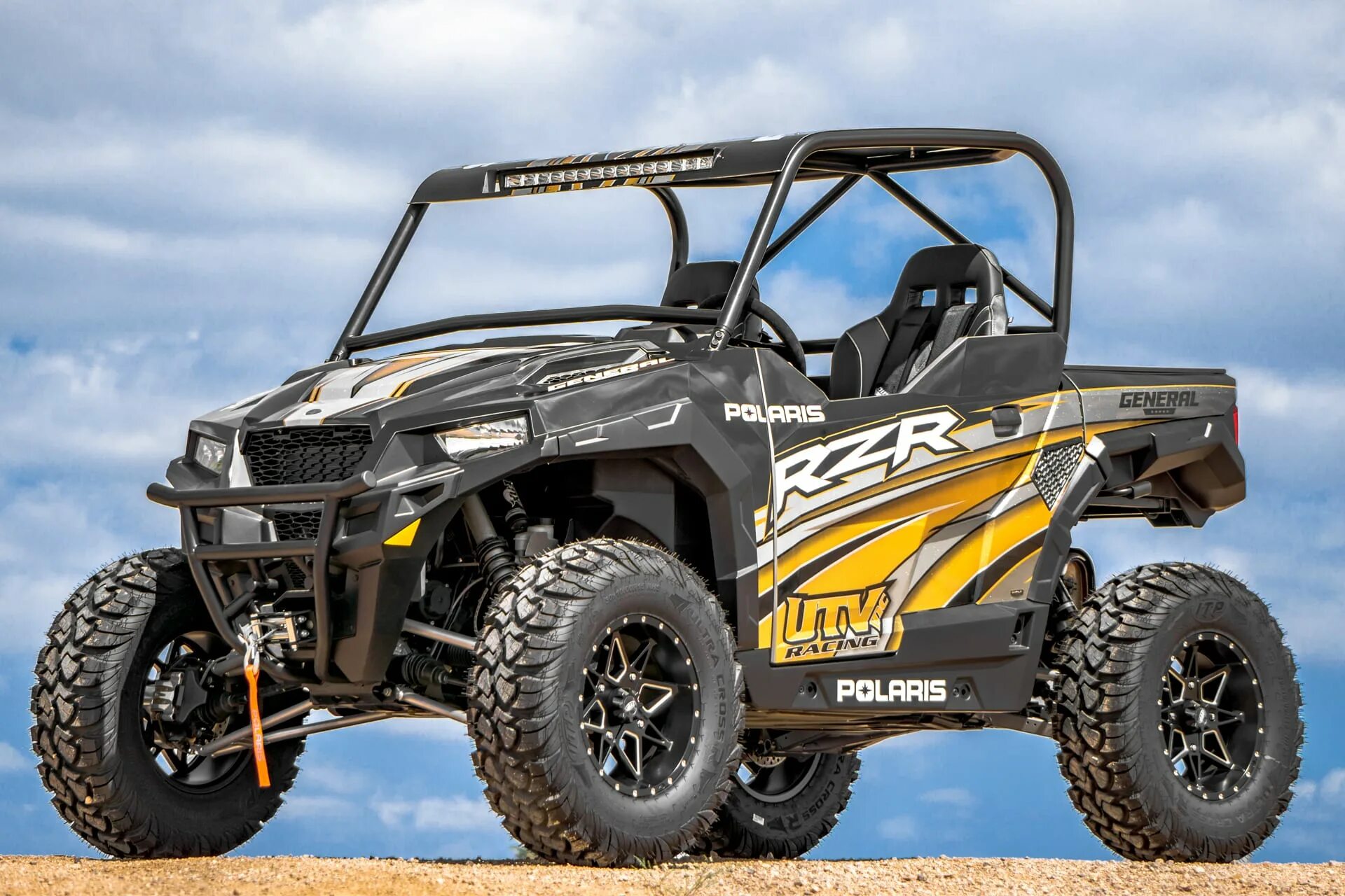 Polaris RZR 500 пластик. Полярис генерал 2021. Polaris Polaris. Полярис генерал 2021 или BRP. Polaris gyro