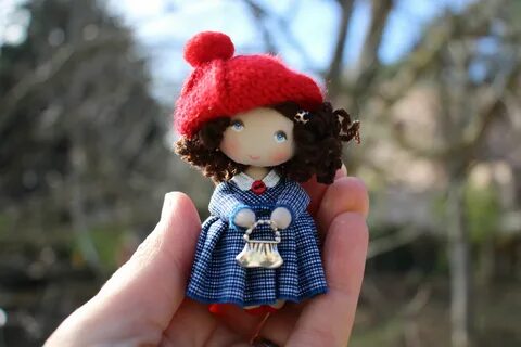 Миниатюрные куклы