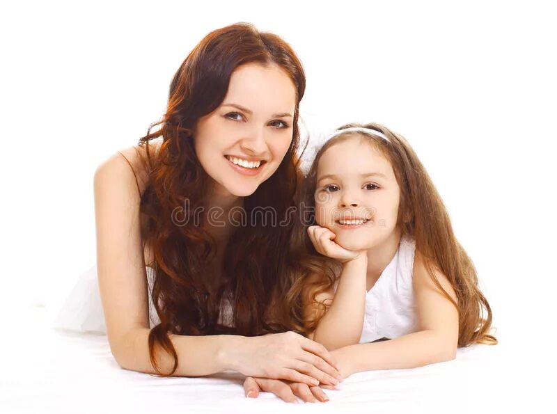 Мама имеет дочь. Радостные мама с дочкой. Мама и ребёнок улыбаются в зеркало. Mother and son stock photo. Image of Happy, Emotional - 13329078.
