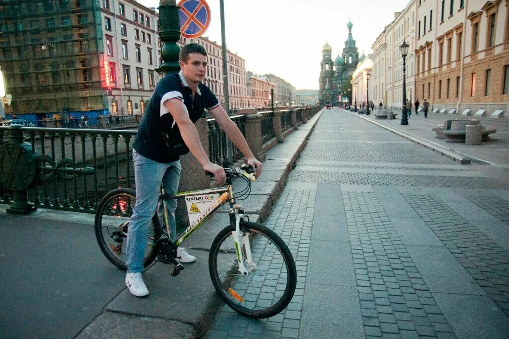 Без прокатов санкт петербург. Санкт-Петербург велосипед. Велосипедисты СПБ. Питерские велосипеды. Велопрокат в Санкт-Петербурге.