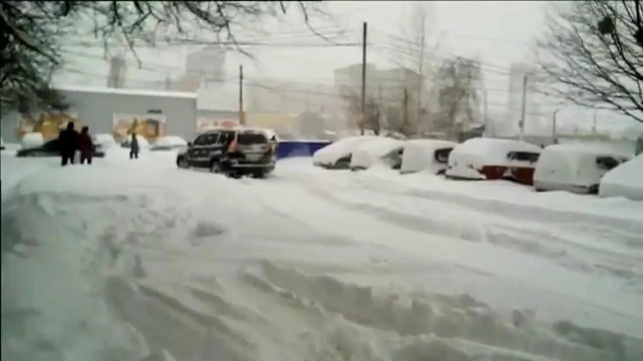 Снег в Харькове.
