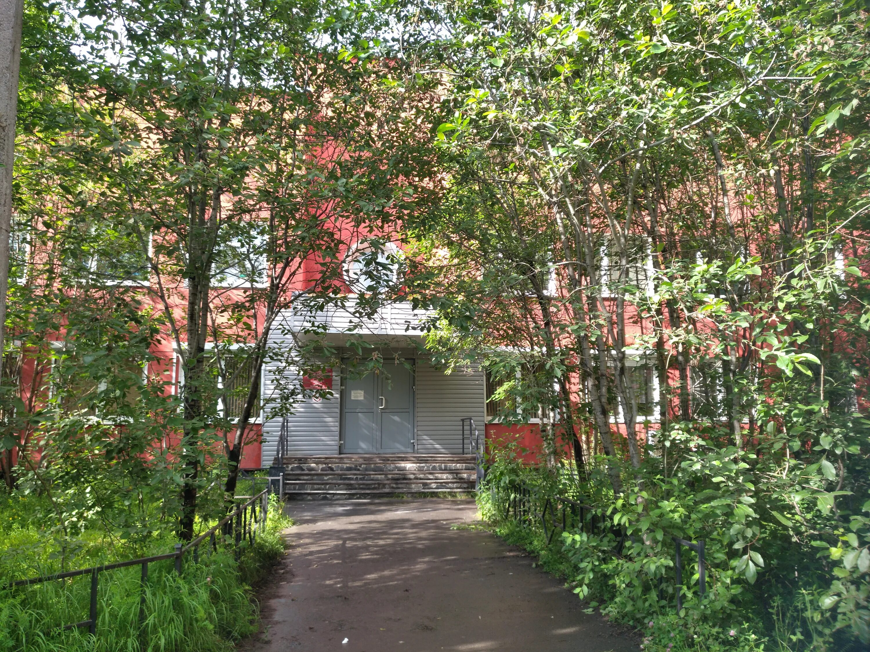 больница на лобова мурманск. лобова 11 мурманск. лобова 10 мурманск центр. лобова 10 мурманск. лобова диспансер мурманск.