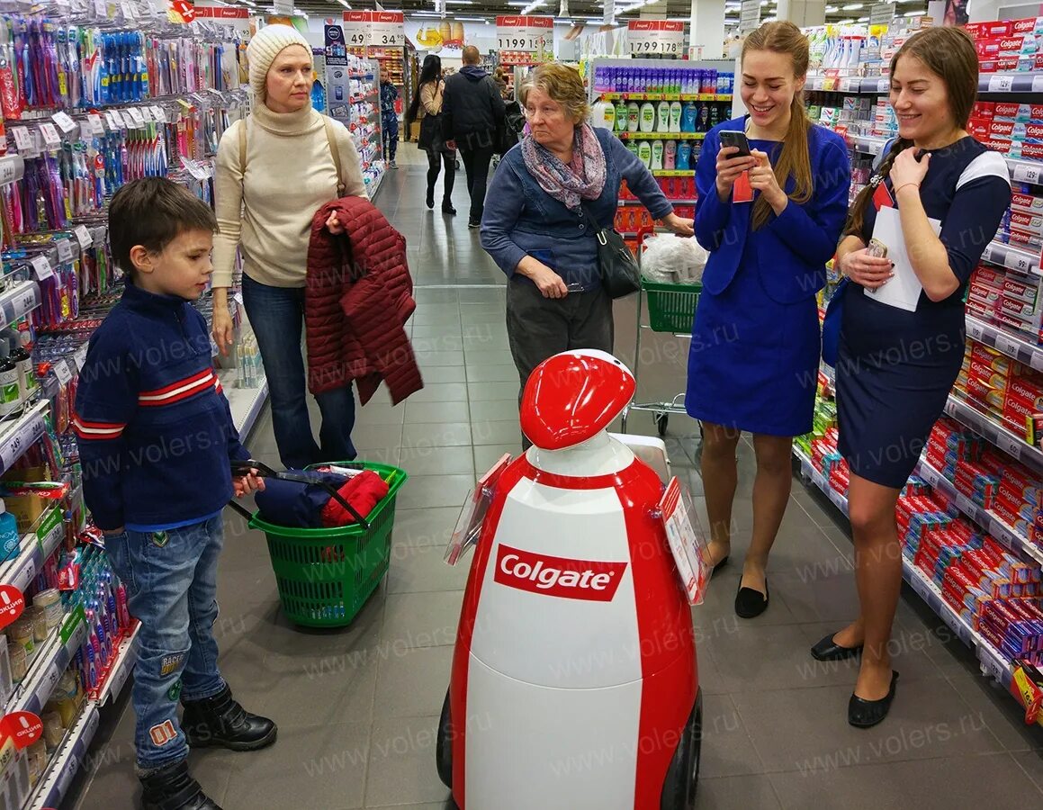 Промо модель. Новый промой. Новый промой. Промо акции в магазине. Дегустация в магазине.