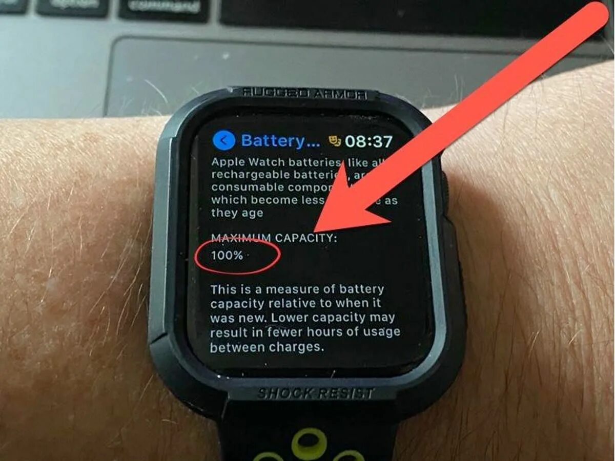 Почему часы сбрасываются. Аккумулятор Apple watch 100%. Зарядка на АПЛ вотч s8 Ultra. A1803 Apple watch аккумулятор. Зарядка эпл вотч 7 индикатор.