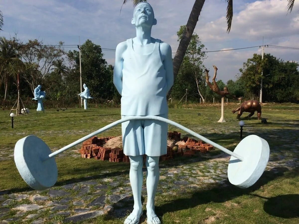 Парк любви в южной корее jeju loveland. Парк в корее земля любви на острове чеджудо. Статуя loveland в южной корее. Парк скульптур любви. Парк love land.