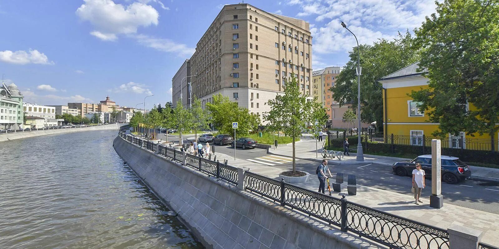 Набережная москвы-реки москва. Набережная в москве название. Набережная в москве название. Набережная тараса шевченко гостиница украина. Набережная в москве название.