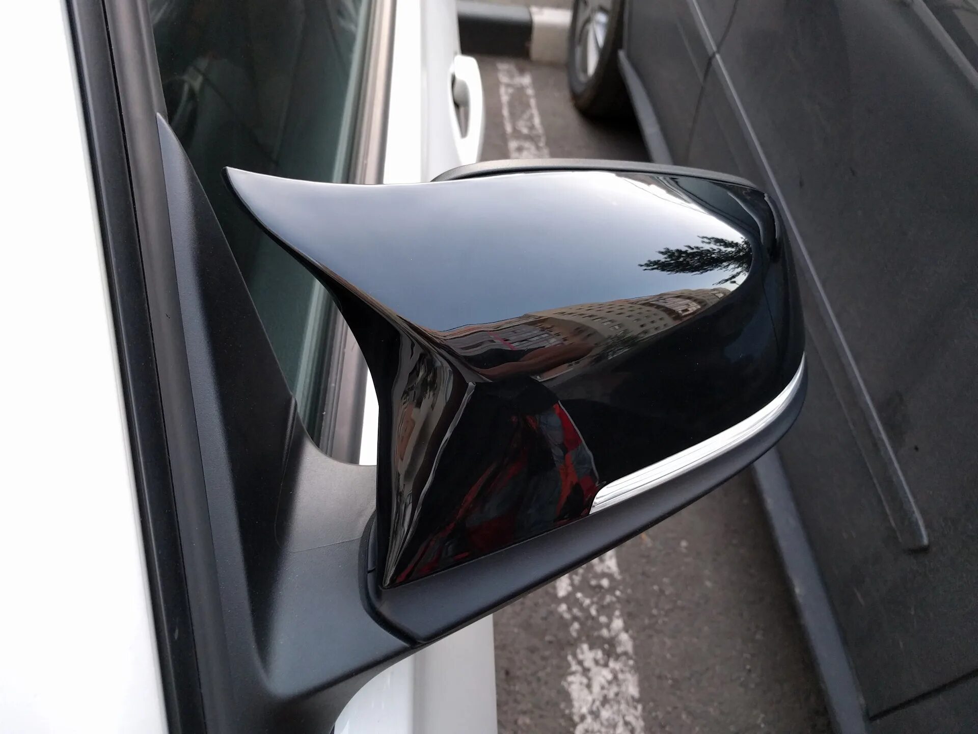 накладки на зеркала bmw f10. зеркало бмв е92. 6432844 alkar. бмв е39 в боковое зеркало. зеркальное е.